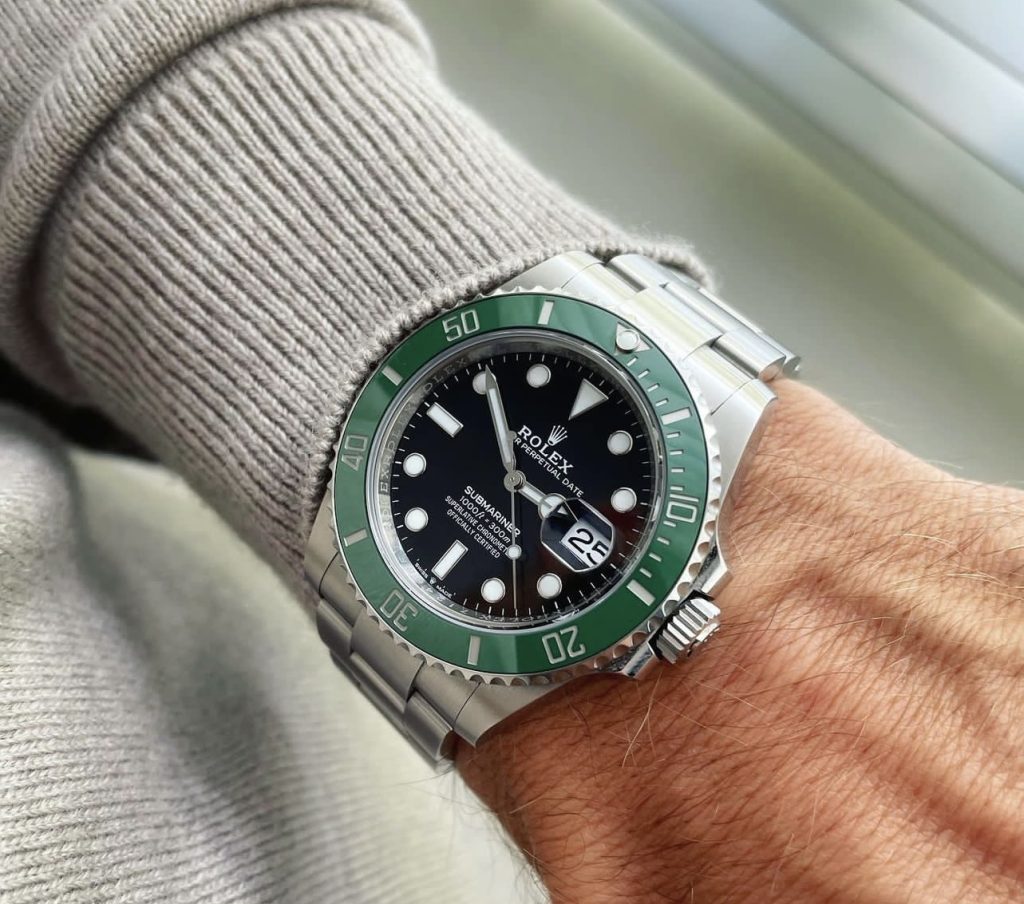 Часы Rolex Submariner легенда водных глубин