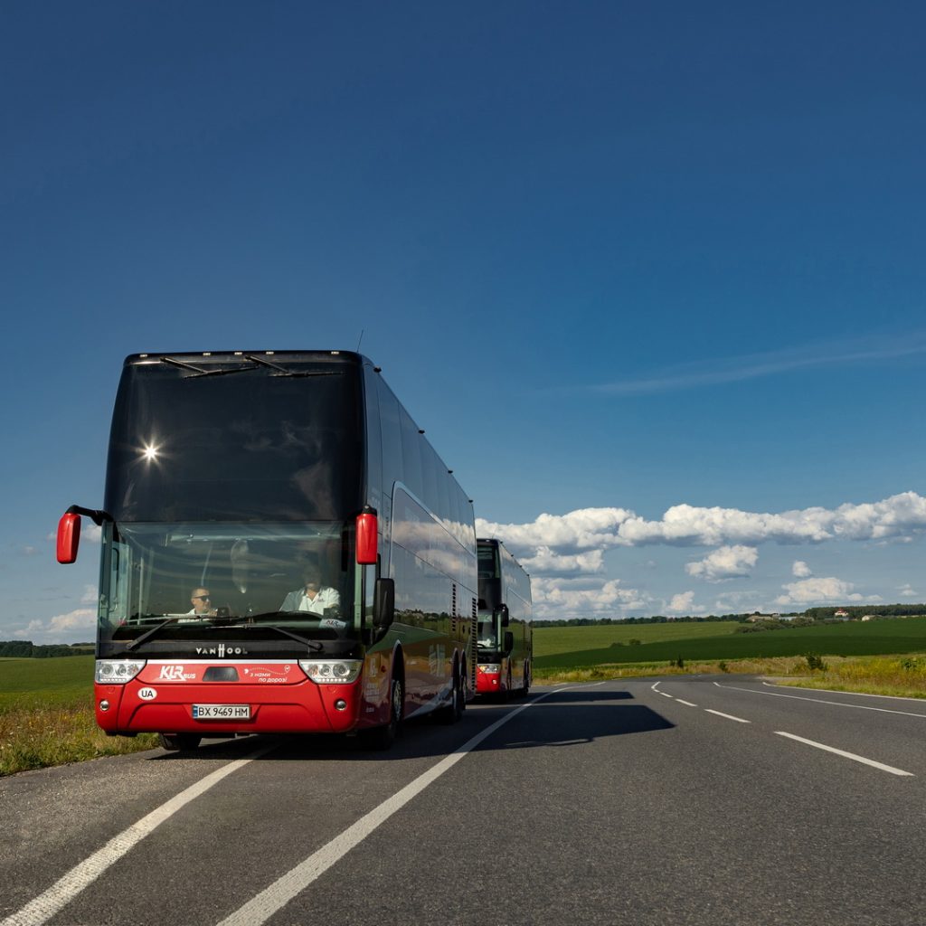 Чому українці все частіше бронюють автобусні квитки в Європу онлайн