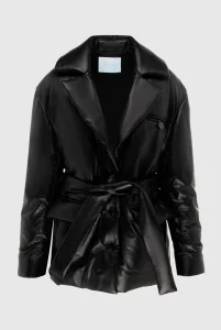 Как выбрать зимнюю кожаную куртку для женщины в возрасте?