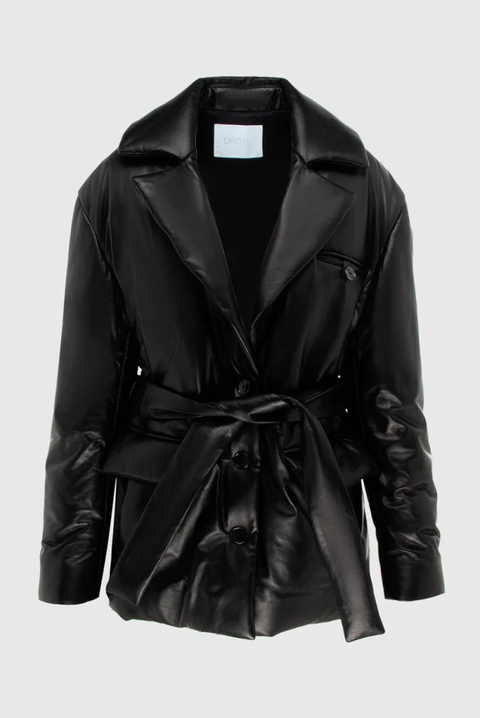 Как выбрать зимнюю кожаную куртку для женщины в возрасте?