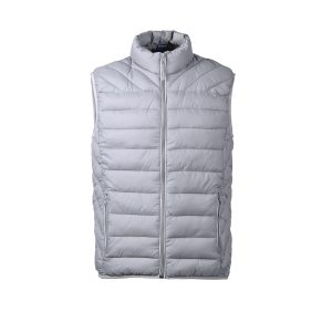 Причины купить стильные мужские жилетки и штаны