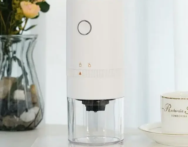 Как выбрать электрическую кофемолку для кофемашины Филипс