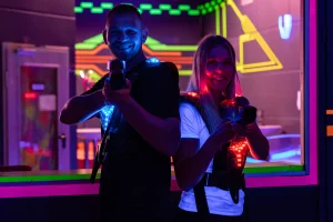 Лазертаг для дорослих і дітей | Активний відпочинок у Києві